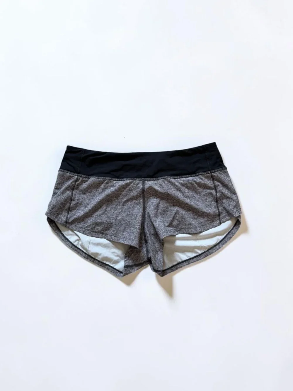 Lululemon Speed Short Size 4 Gray Black Running Athletic Workout Shorts